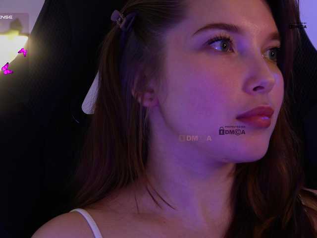 mispopi live cam on BongaCams