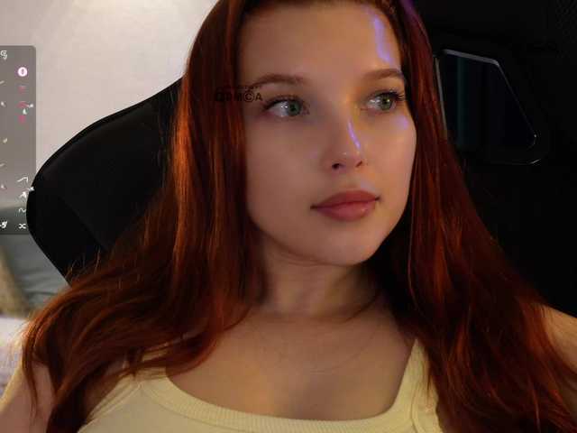 mispopi live cam on BongaCams