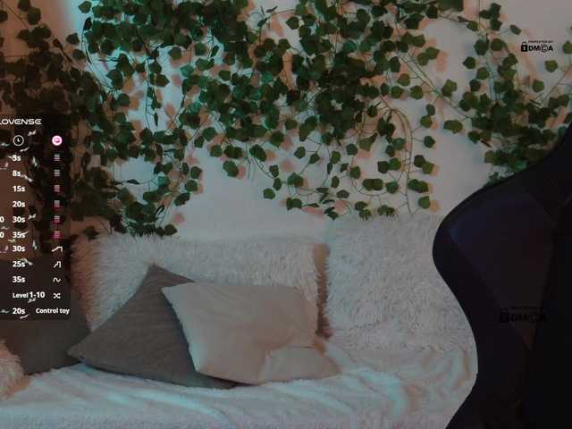 mispopi's BongaCams show and profile