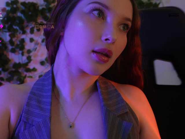 mispopi live cam on BongaCams
