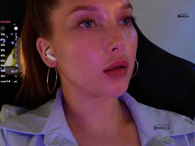 mispopi live cam on BongaCams