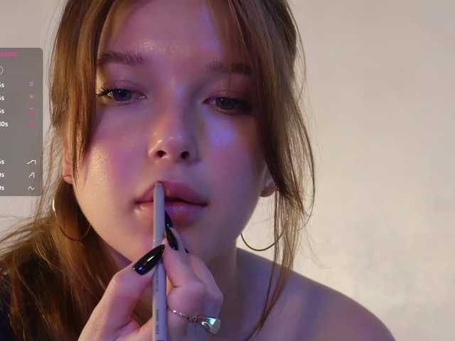 mispopi live cam on BongaCams