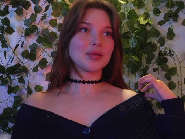 mispopi's BongaCams show and profile