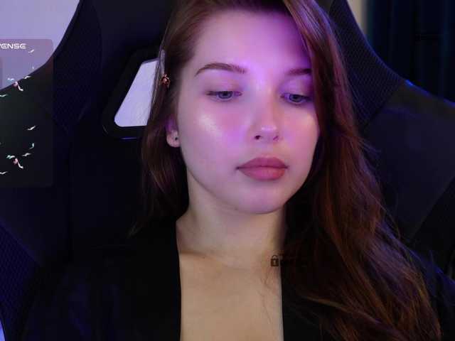 mispopi live cam