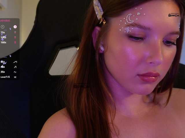 mispopi live cam on BongaCams