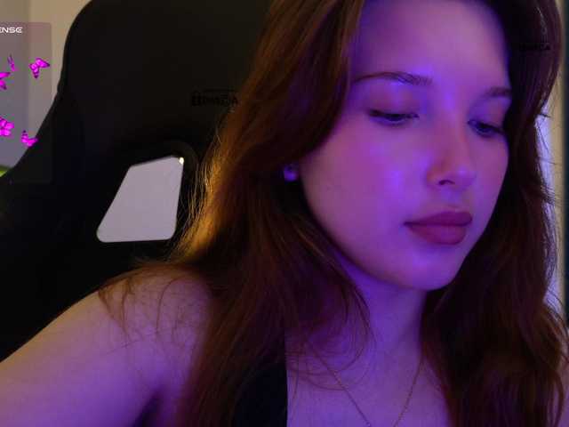mispopi live cam on BongaCams