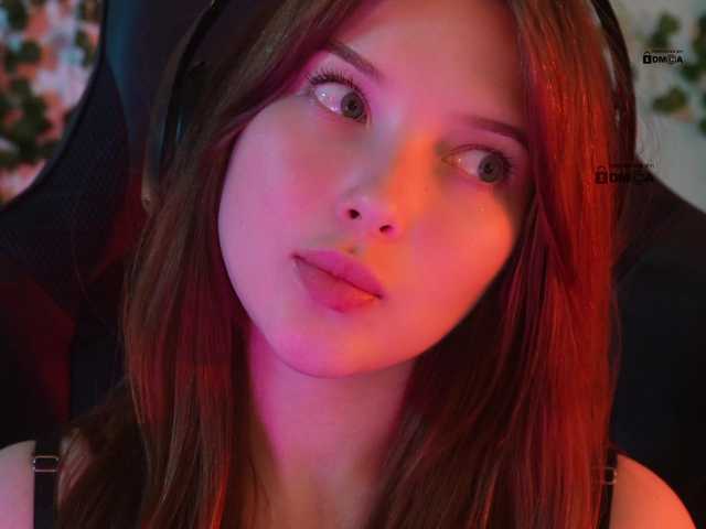 mispopi's BongaCams show and profile