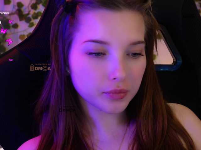 mispopi live cam on BongaCams