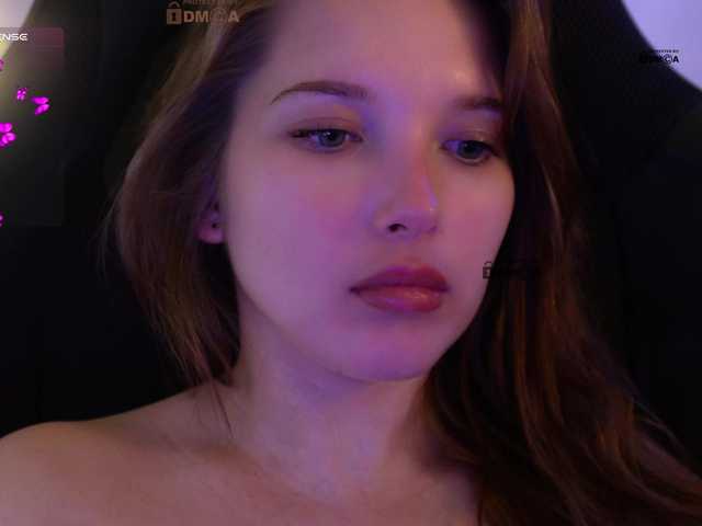 mispopi live cam on BongaCams