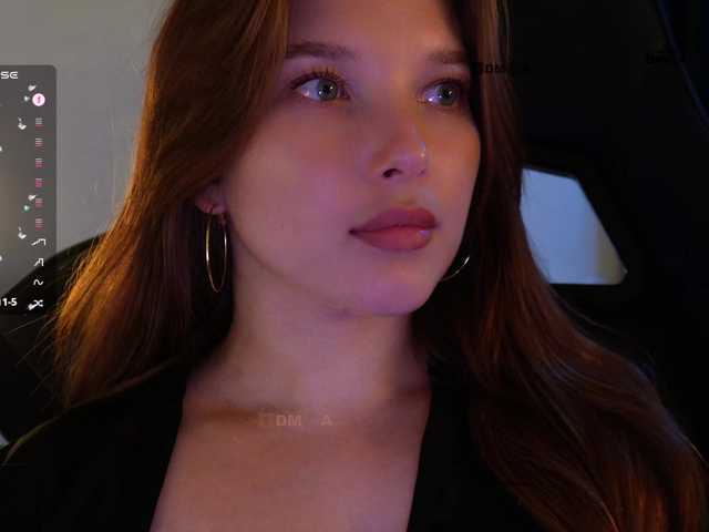 mispopi live cam on BongaCams