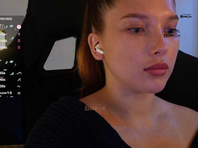 mispopi live cam