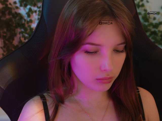 mispopi's BongaCams show and profile