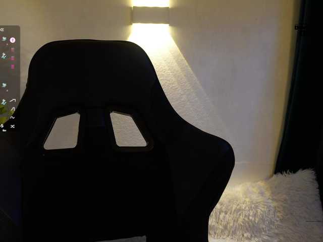 mispopi live cam on BongaCams
