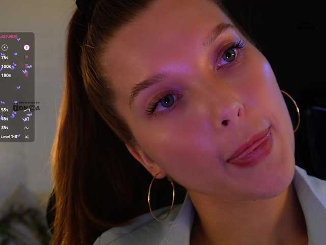 mispopi live cam on BongaCams