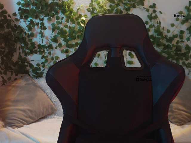 mispopi's BongaCams show and profile