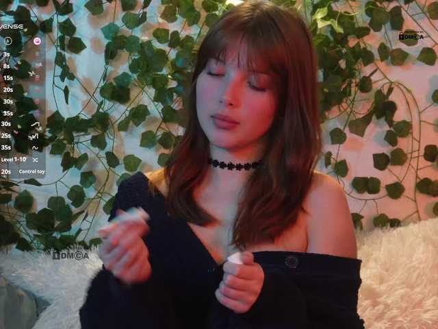 mispopi's BongaCams show and profile