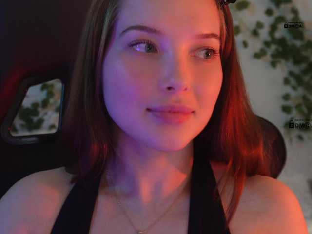 mispopi's BongaCams show and profile