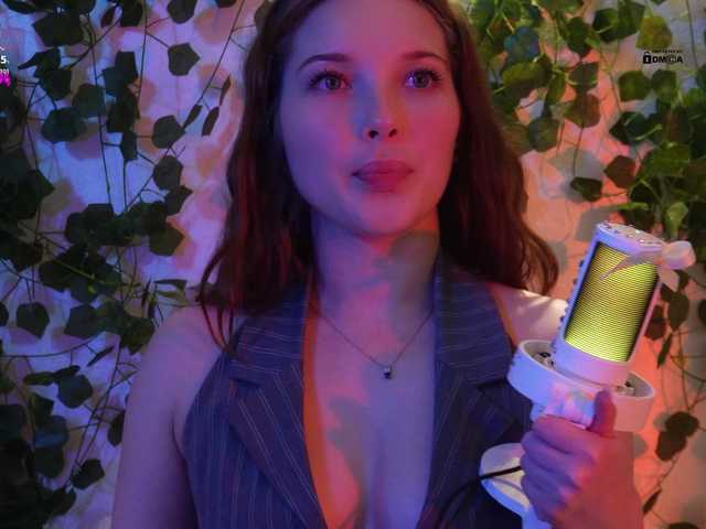 mispopi live cam on BongaCams