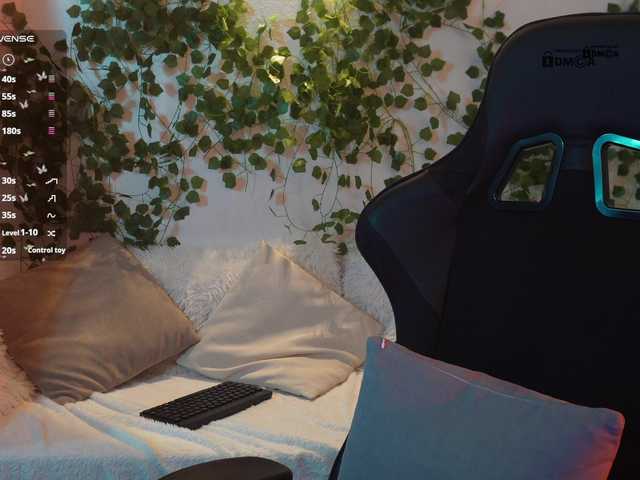 mispopi's BongaCams show and profile