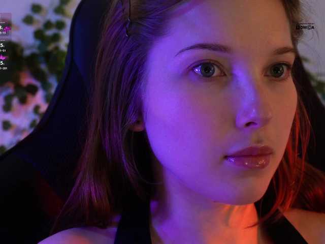 mispopi live cam on BongaCams
