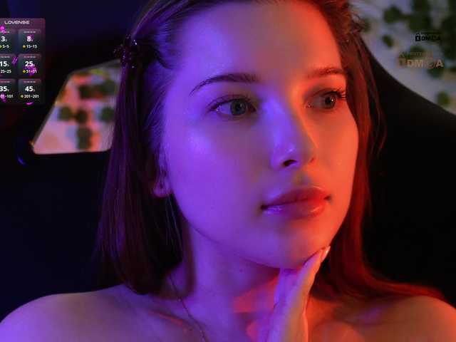 mispopi live sex