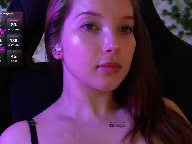 mispopi live cam on BongaCams