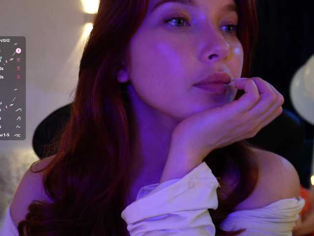 mispopi live cam on BongaCams