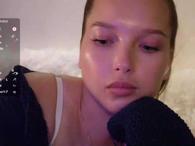 mispopi live cam on BongaCams