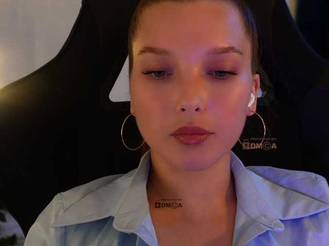 mispopi live cam on BongaCams