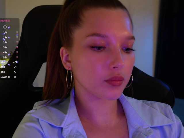 mispopi live cam on BongaCams