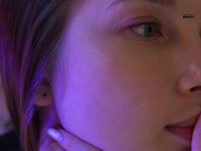 mispopi live cam on BongaCams