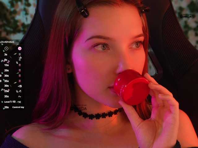 mispopi's BongaCams show and profile