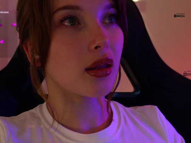 mispopi live cam on BongaCams