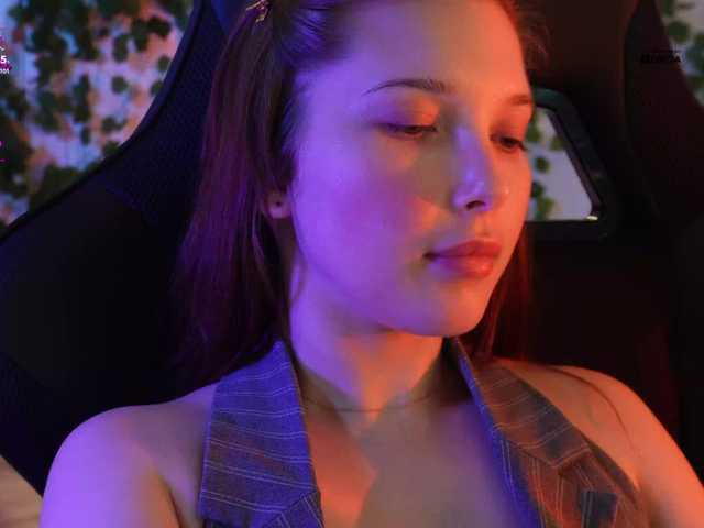 mispopi live cam on BongaCams