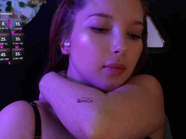 mispopi live cam on BongaCams