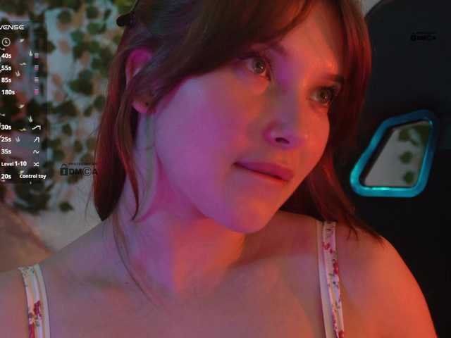 mispopi's BongaCams show and profile