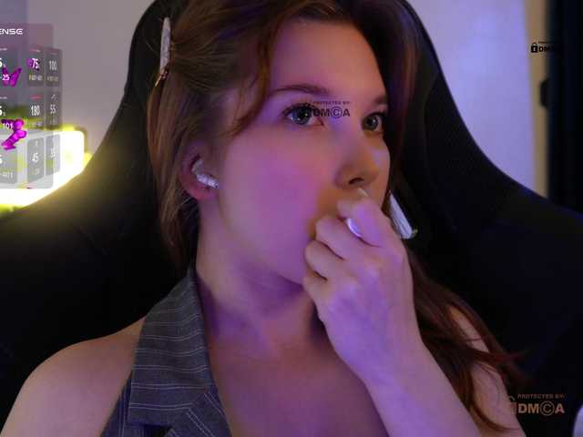 mispopi live cam on BongaCams
