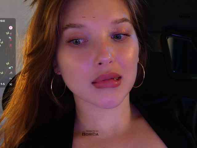 mispopi Live Webcam on BongaCams