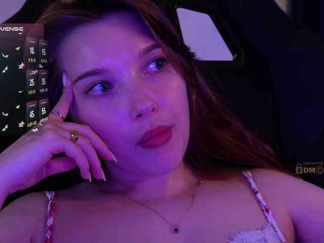 mispopi Sex Cam Show