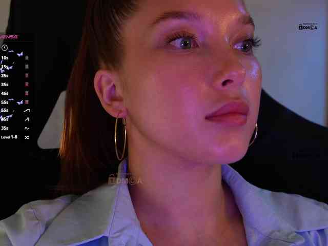 _Q_ webcam