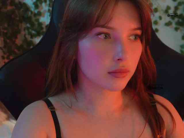 mispopi Live Webcam on BongaCams