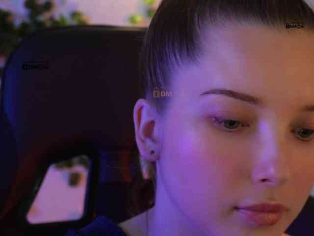 _Q_ webcam