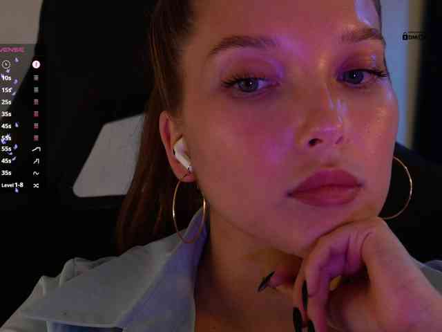 _Q_ webcam