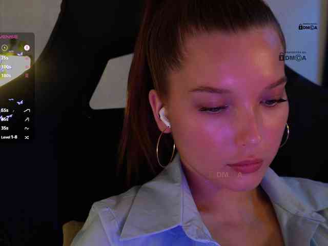 _Q_ webcam