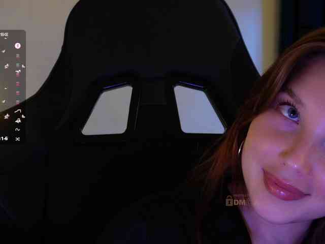 mispopi Live Webcam on BongaCams