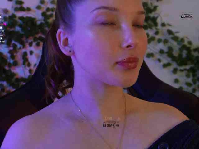 _Q_ webcam