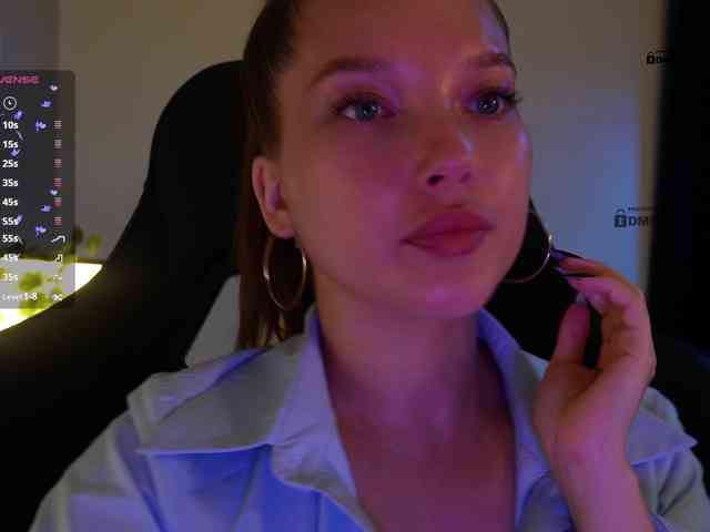 _Q_ webcam
