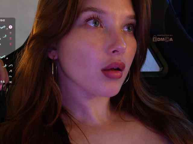 mispopi Live Webcam on BongaCams