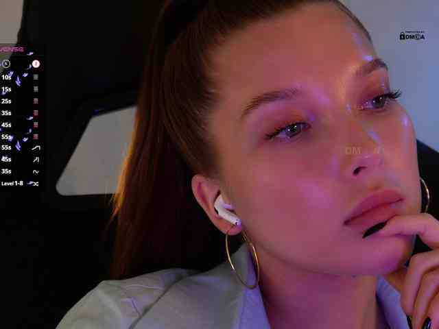 _Q_ webcam