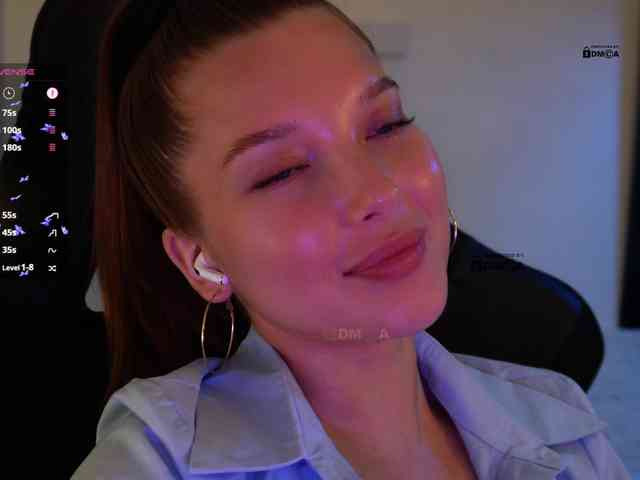 _Q_ webcam